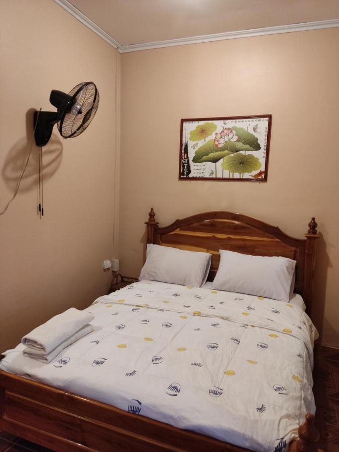 Erawan Guesthouse パークセー エクステリア 写真